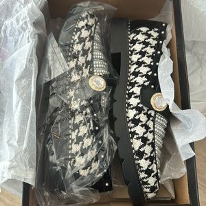 Betsey Johnson Mariam Shoes size 9